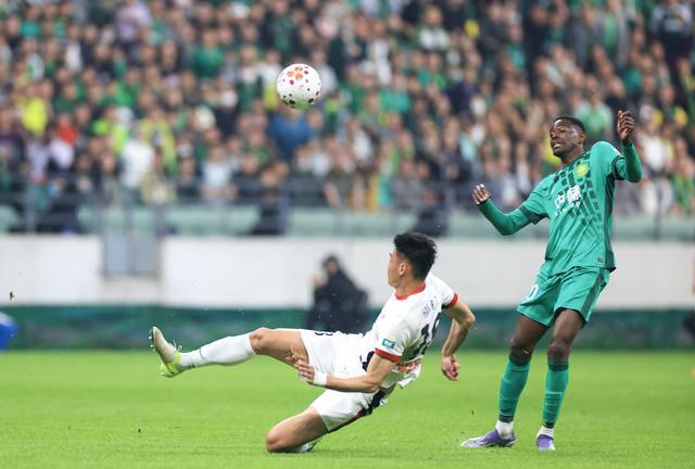 华体会登录入口-2:1逆转绝杀北京国安！成都蓉城连续5轮领跑中超